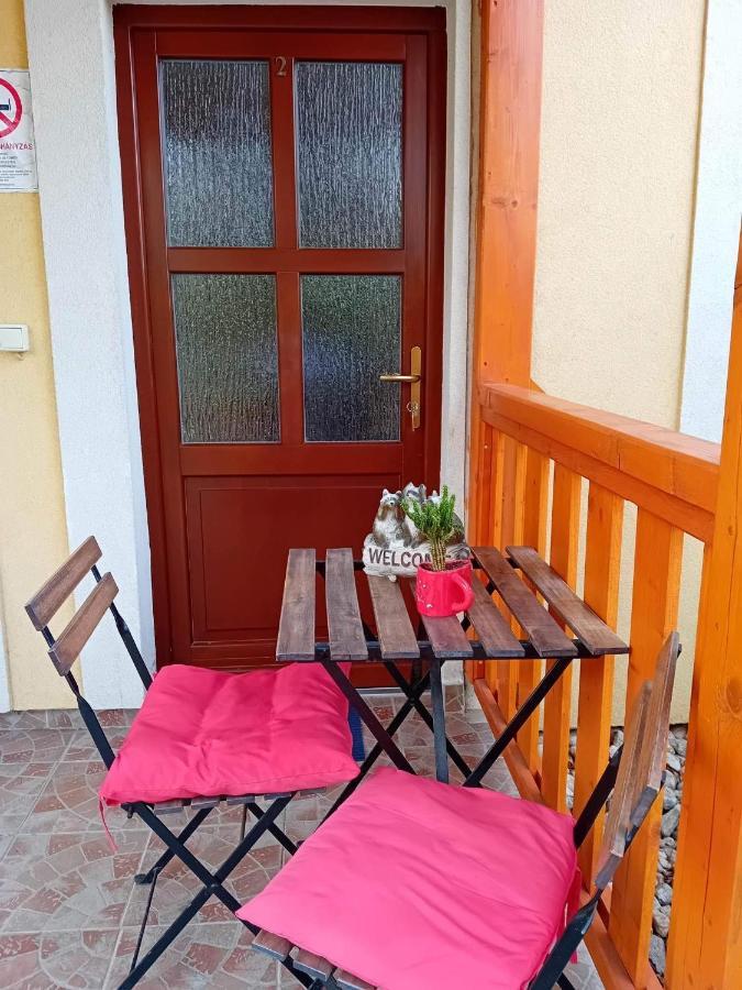 Bed and Breakfast Szentesi Panzió Fertőrákos Exterior foto