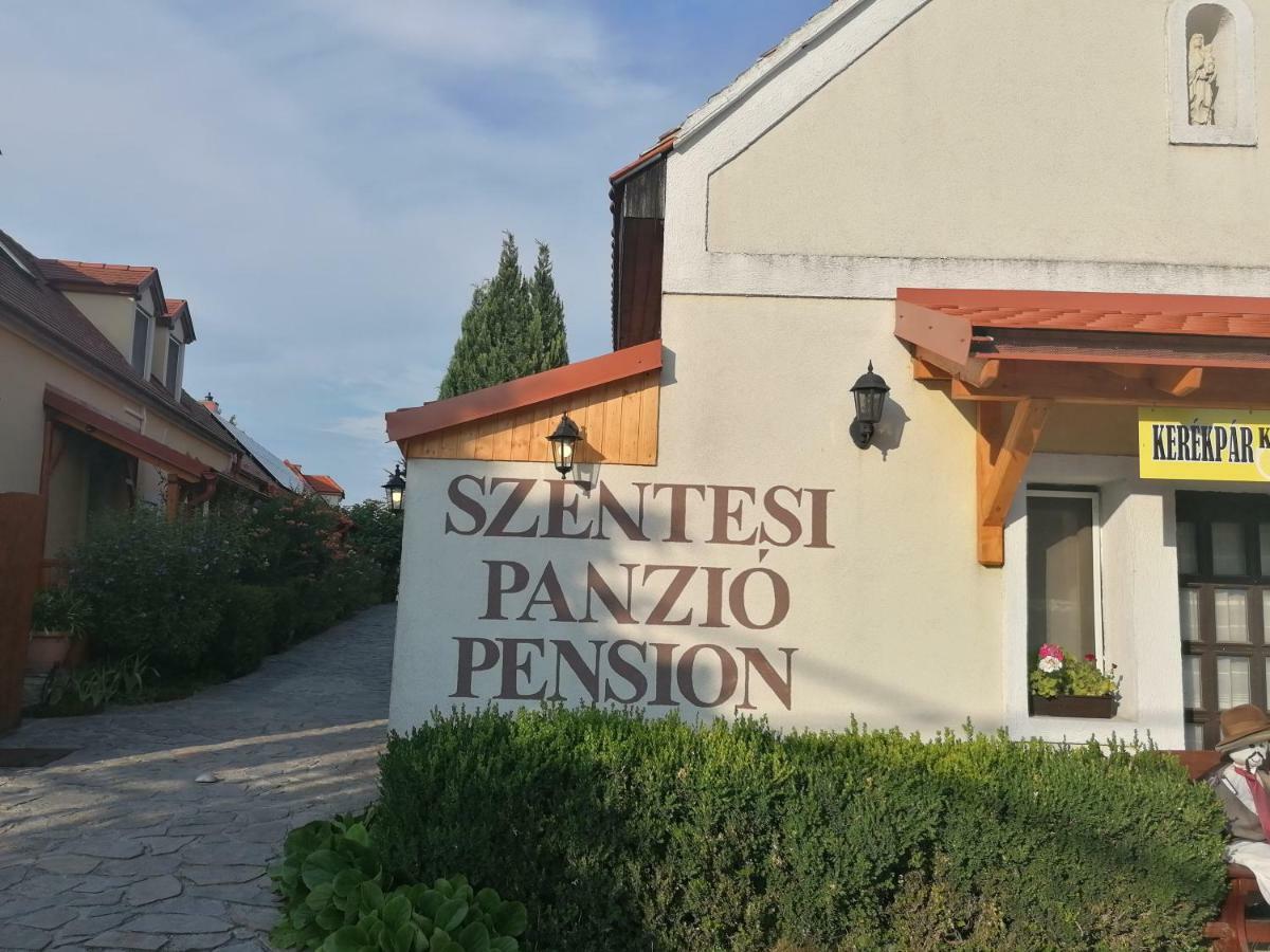 Bed and Breakfast Szentesi Panzió Fertőrákos Exterior foto